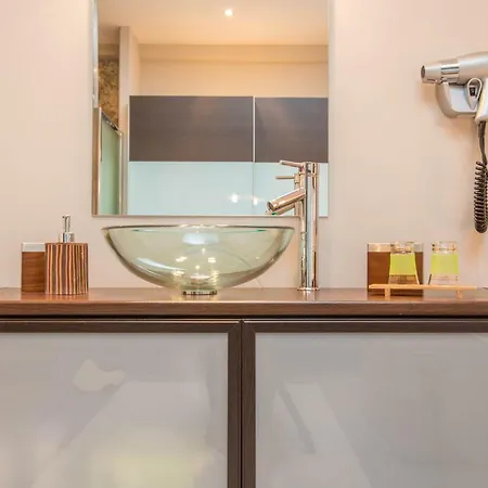 D'hotes L'ecrit Vin Bed & Breakfast